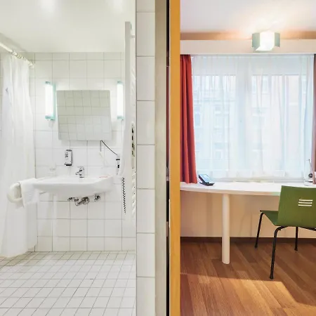 Ibis Centrum 3* Stuttgart