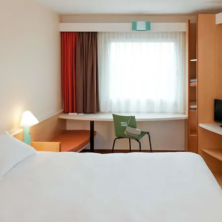 Ibis Centrum Hotel