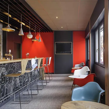 Ibis Centrum Hotel 3*