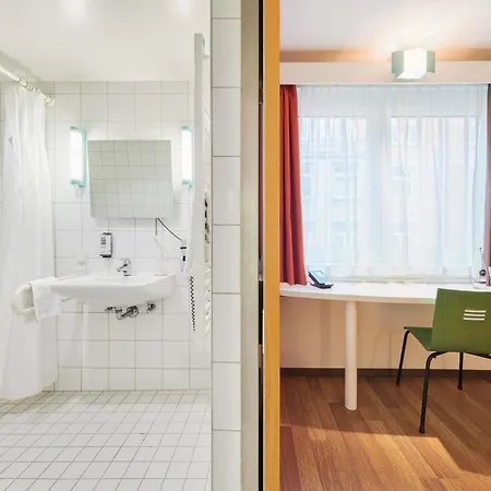 Szálloda Ibis Centrum 3*