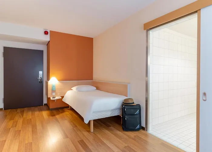 Hotel Ibis Centrum 3*